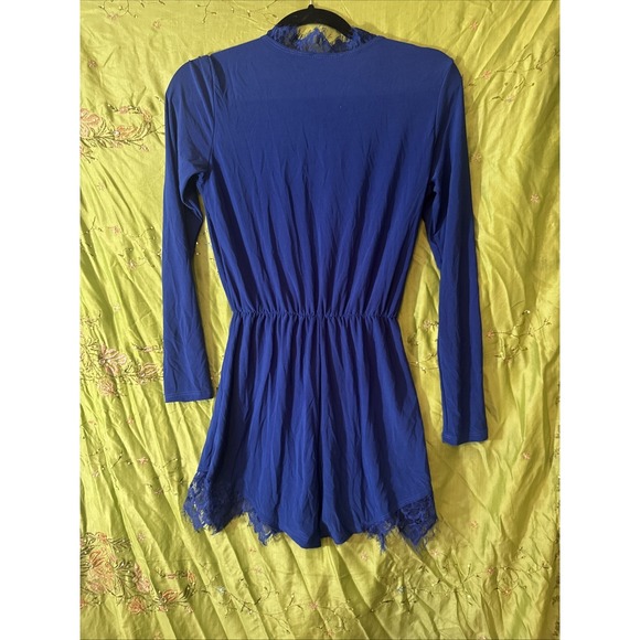 Charlotte Russe Y2K Romper Blue Long Sleeve Shorts Lace Detail Plunge Neckline M - Picture 5 of 5